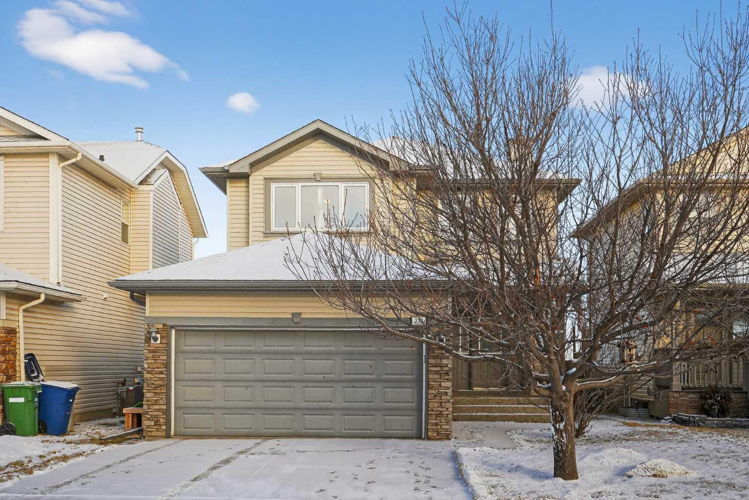 271 Silver Springs Way NW