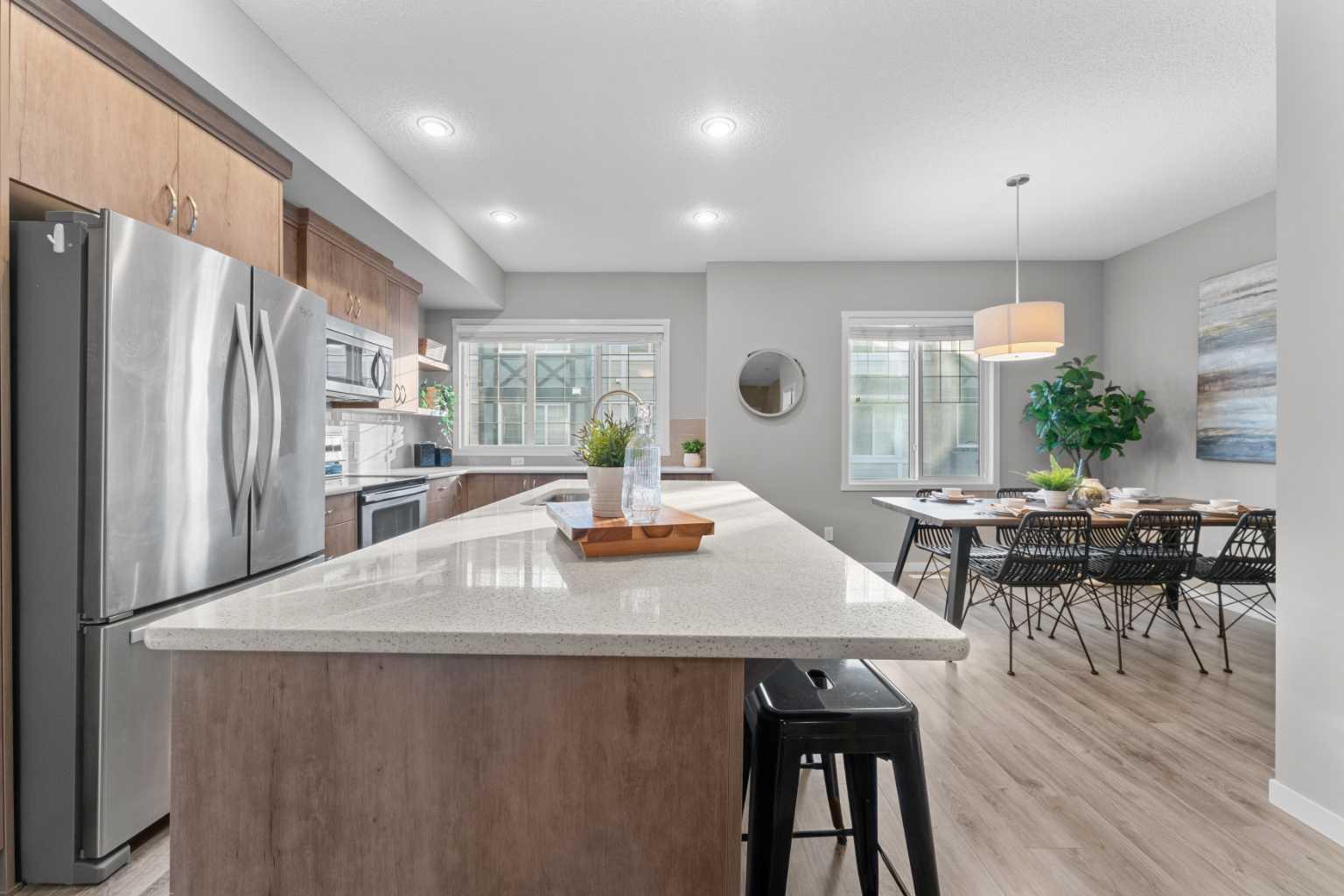 108 Nolanlake Villas NW