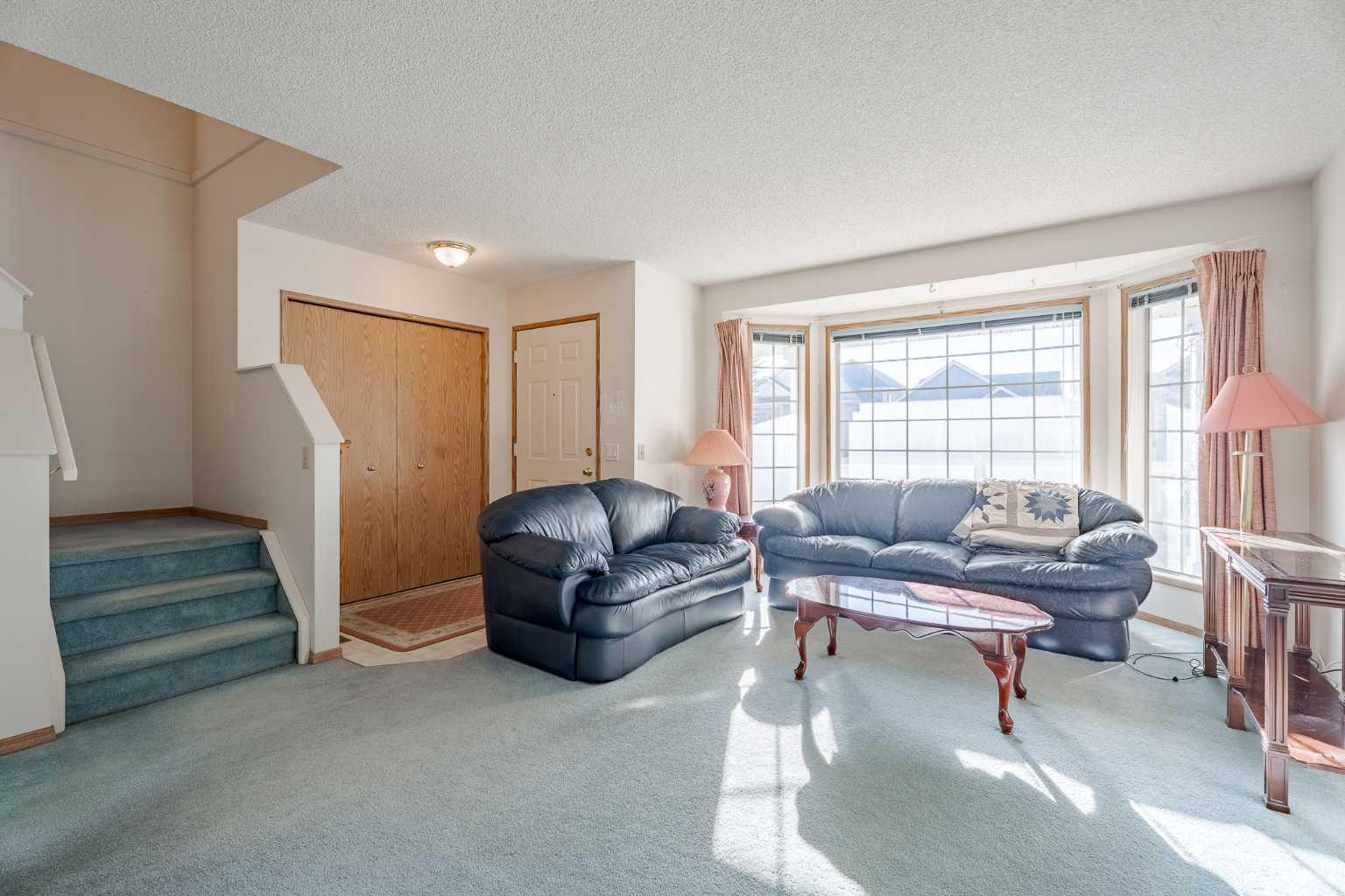 82 Martinridge Crescent NE