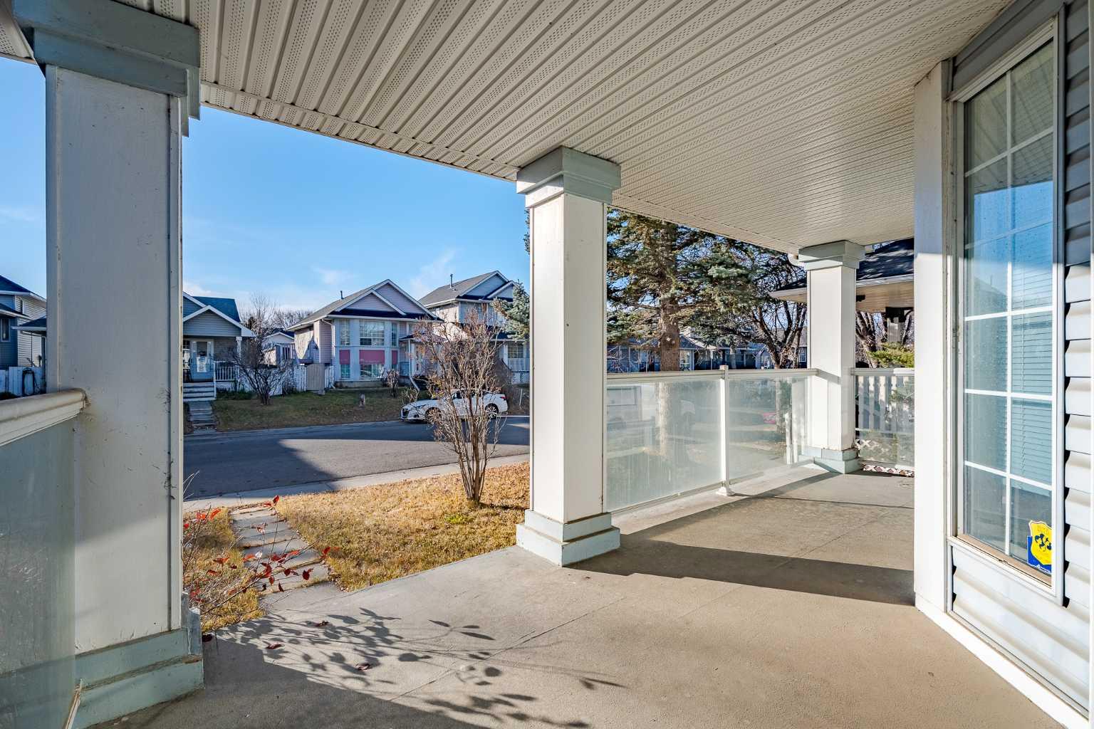 82 Martinridge Crescent NE