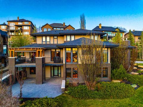 16 Spring Valley Way SW Calgary AB T3H 5M1