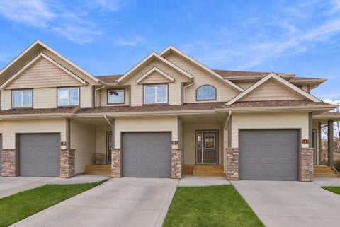 Photo of 161 Larsen Crescent Cres, Red Deer, AB T4R 0J9 (MLS # A2353521)