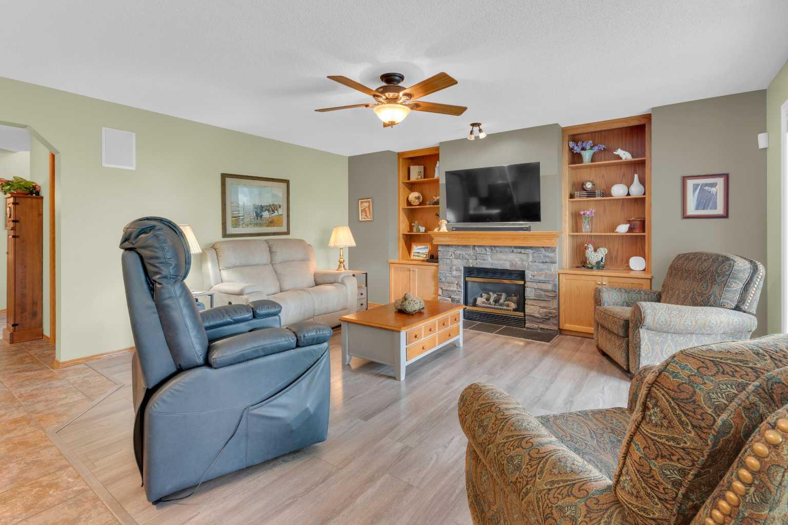 264 Tuscany Ridge View NW