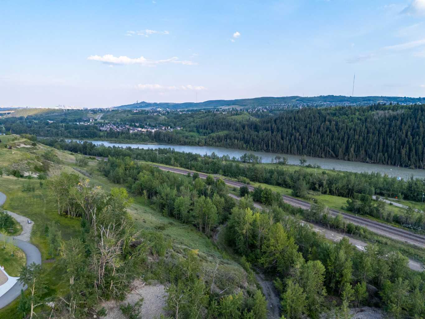 265 Rowmont Drive NW