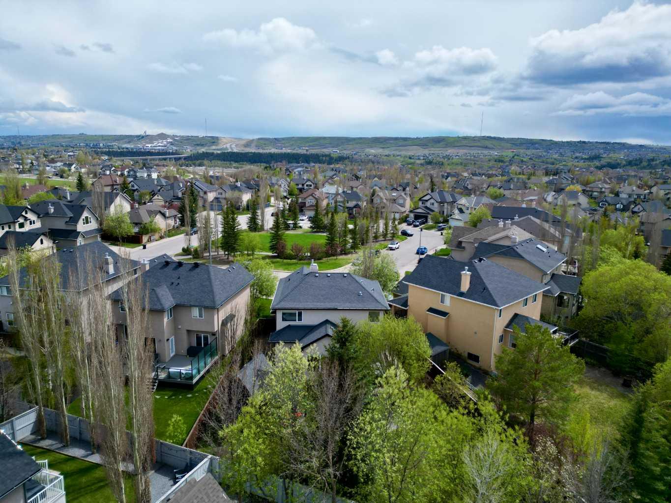 11 Tuscany Glen Green NW