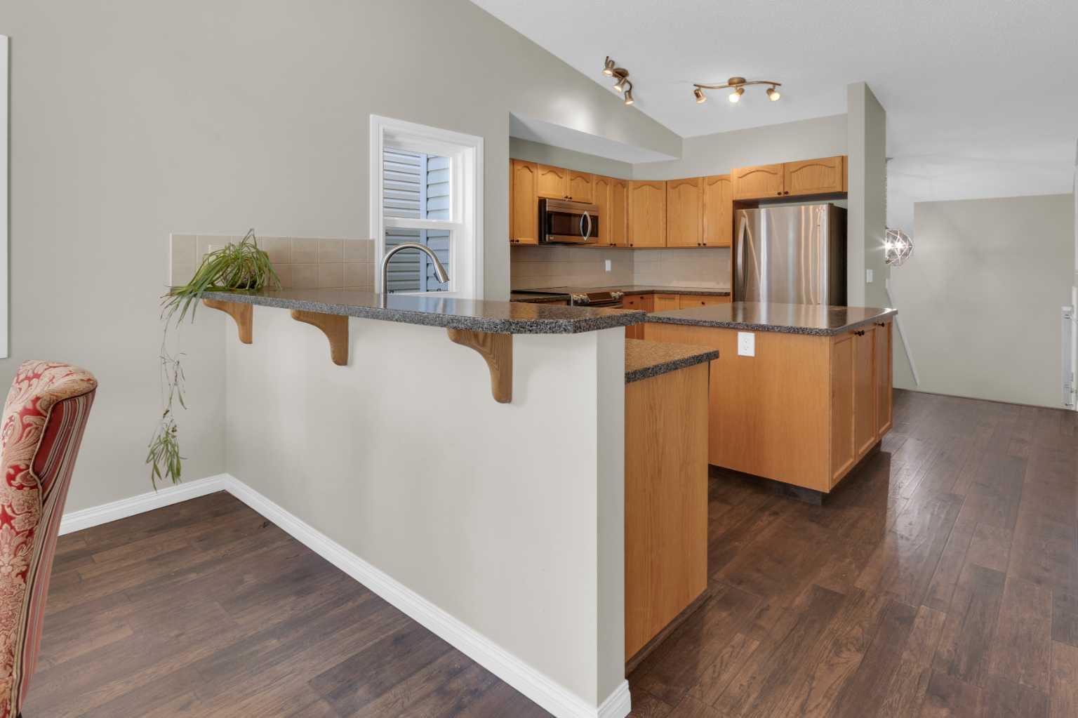 24 Evansbrooke Point NW