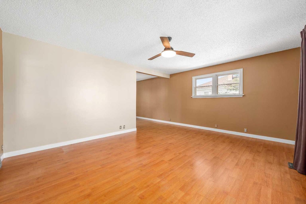 Photo of 227 4 Street SW, Medicine Hat, AB T1A 4E4 (MLS # A2354984)