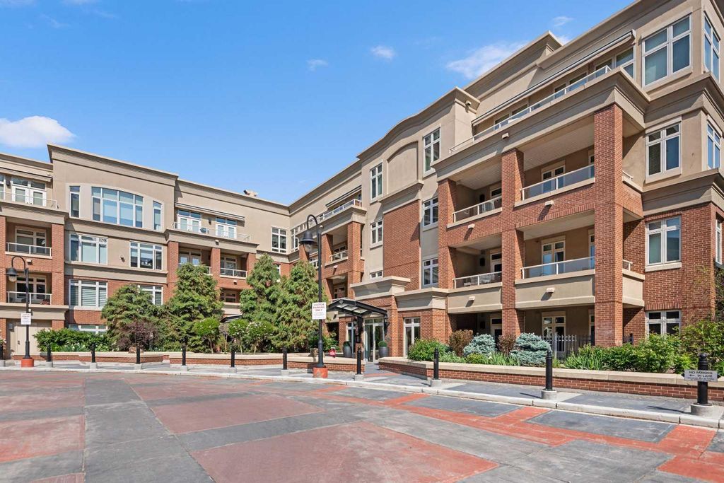 Photo of 670 PRINCETON Way SW #105, Calgary, AB T2P 5K2 (MLS # A2298345)