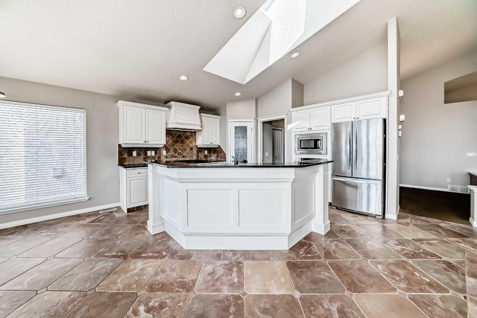 35 Arbour Vista Way NW