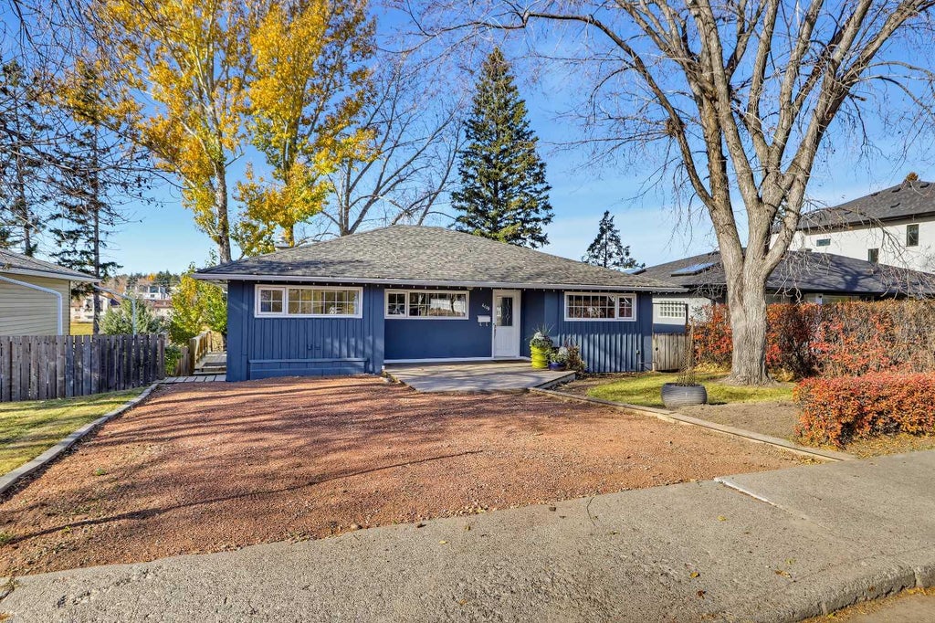 Photo of 4119 2 Street NW, Calgary, AB T2K 0Z2 (MLS # A2353936)