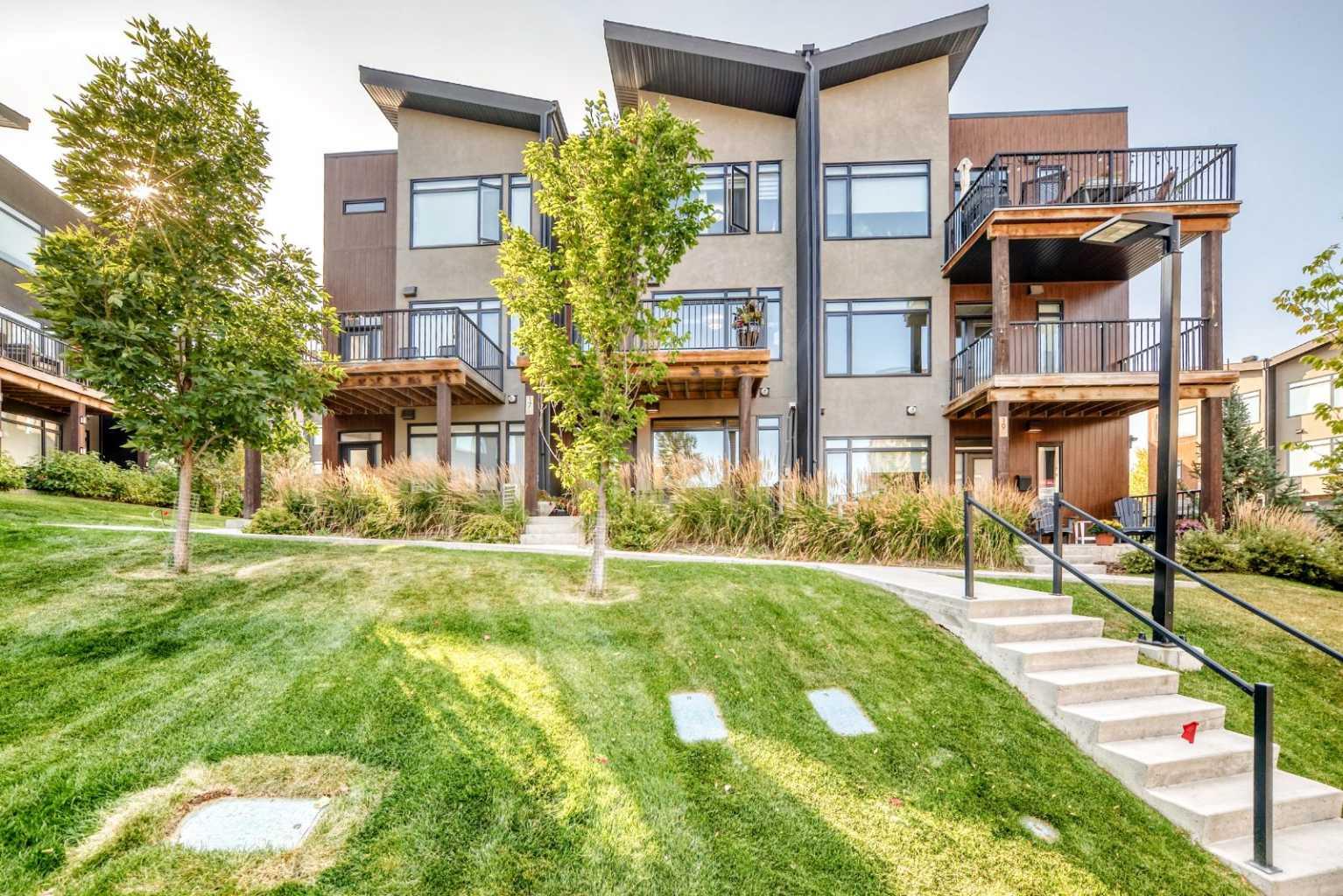 17 Royal Elm Green NW