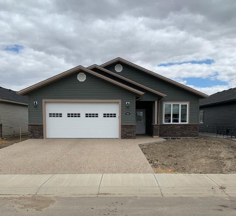 Photo of 5730 55 Avenue, Camrose, AB T4V 5L5 (MLS # A2351695)