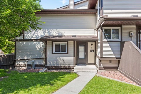 Photo of 115 Bergen Road NW #16, Calgary, AB T3K 1P2 (MLS # A2334864)