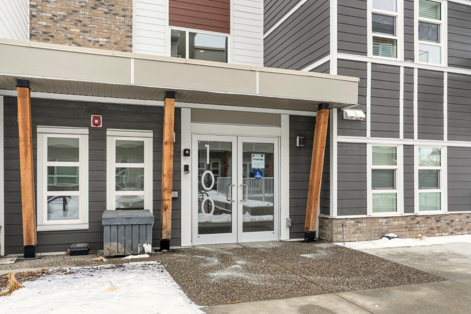 100 Harvest Hills Place NE 208