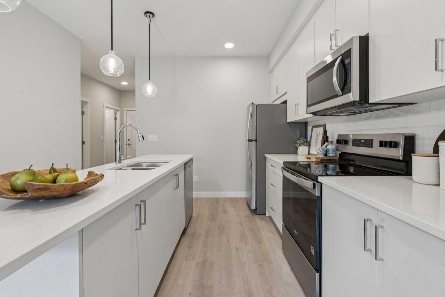 655 Shawnee Square SW 201