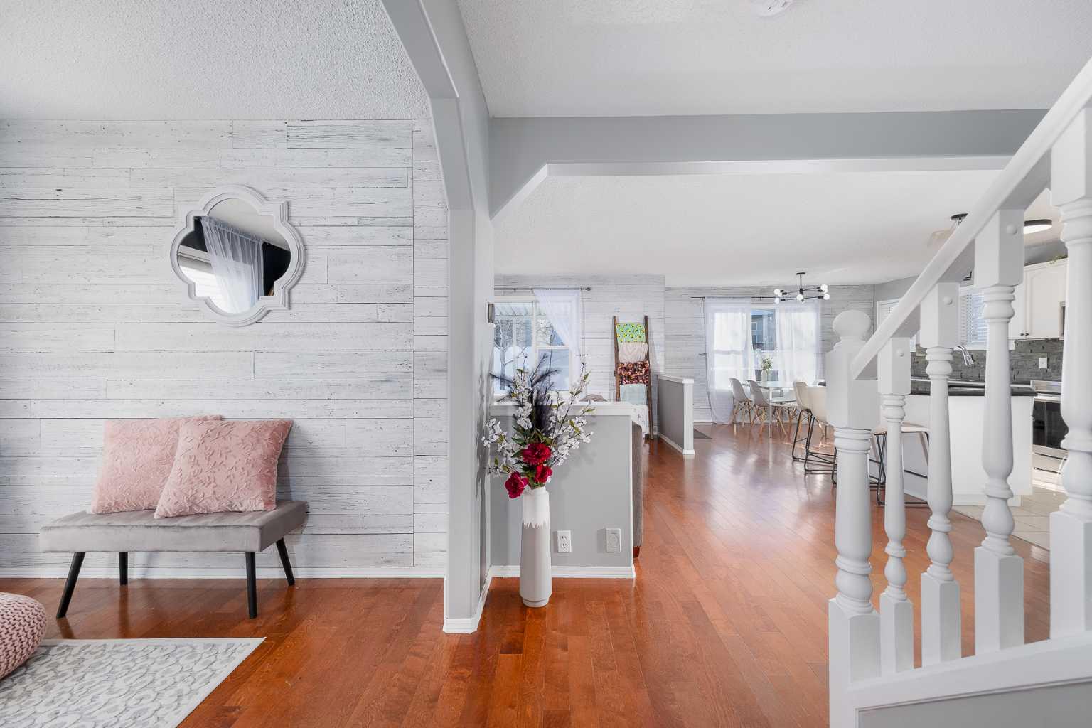 165 Chaparral Common SE