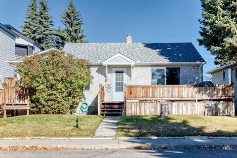 Photo of 7312 36 Avenue NW, Calgary, AB T3B 1T8 (MLS # A2353417)