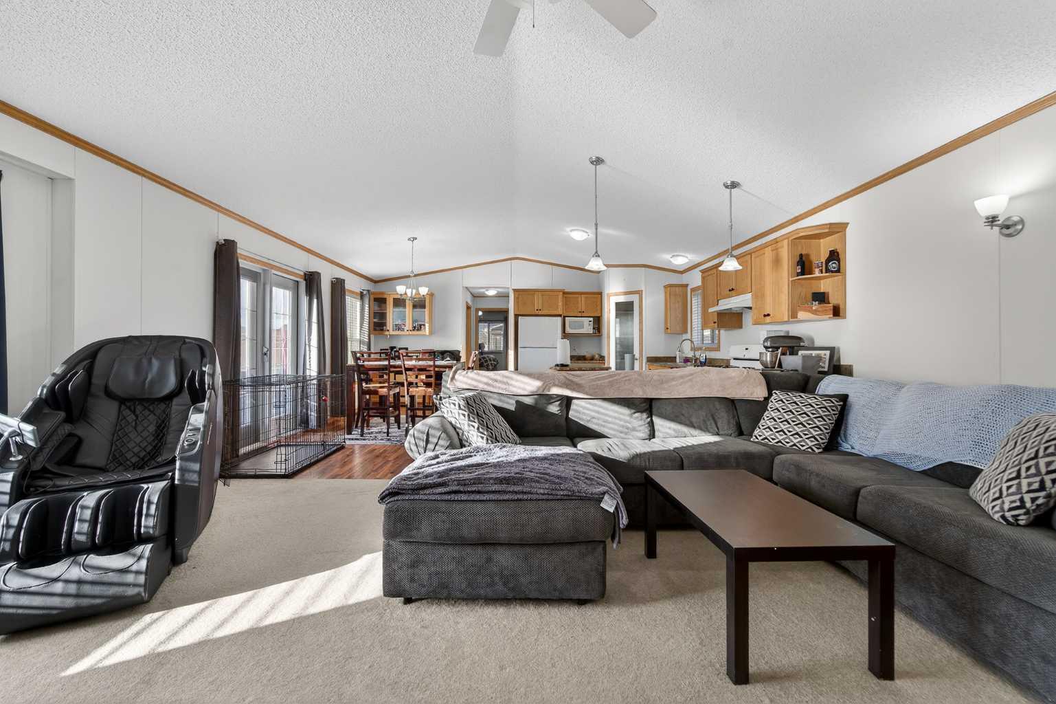 5004 Seasons Boulevard