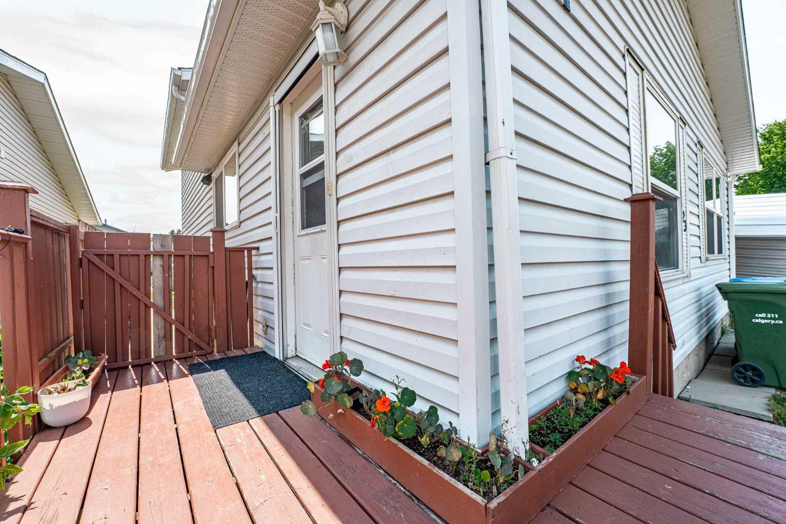 123 Castleglen Road NE