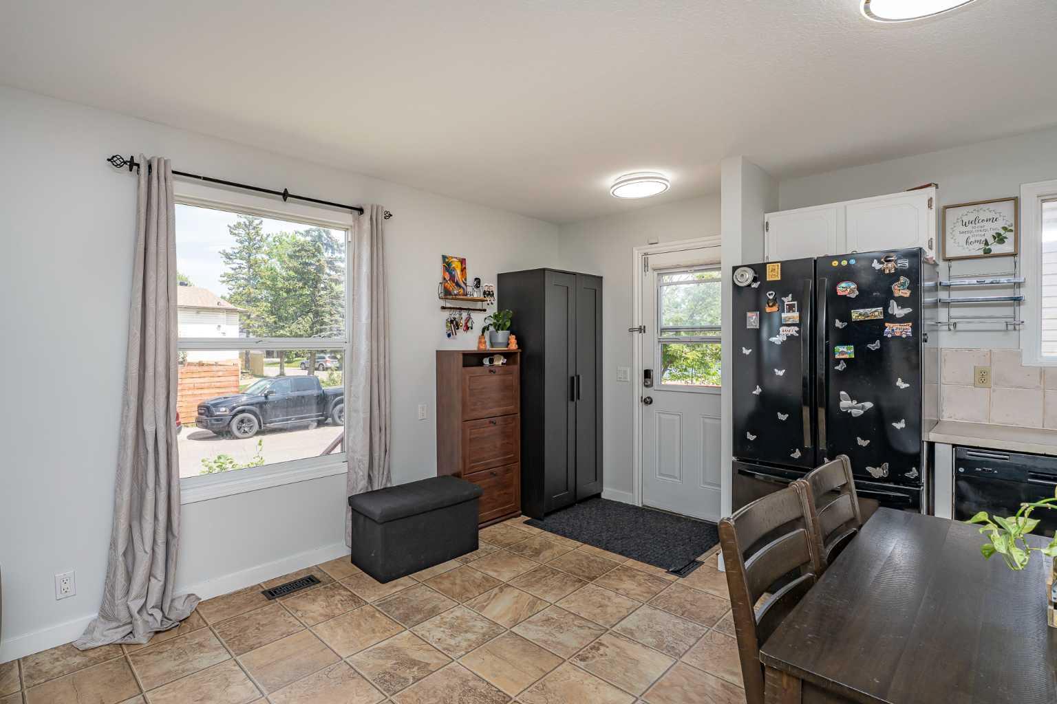 123 Castleglen Road NE