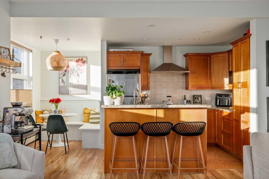 Photo of 716 5 Street NE #205, Calgary, AB T2E 3W8 (MLS # A2287237)