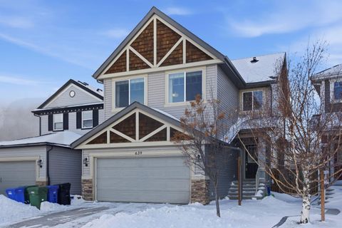 639 Copperpond Circle SE Calgary AB T2Z 4M2