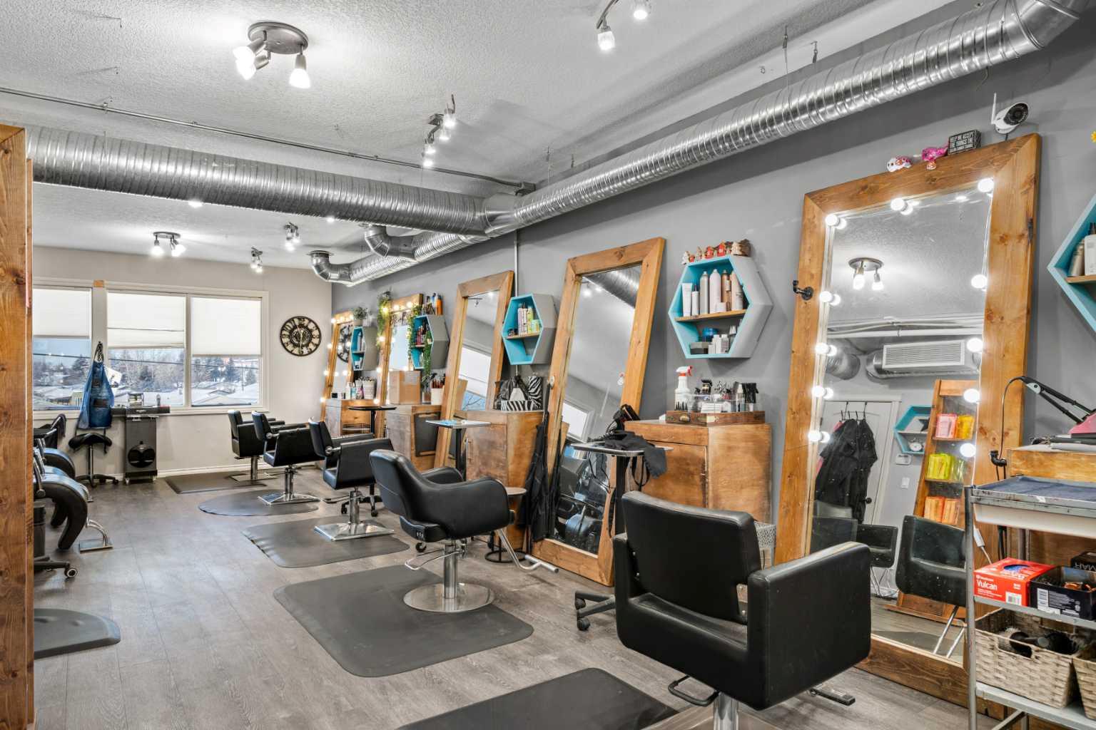 14 Crystalridge Drive 200