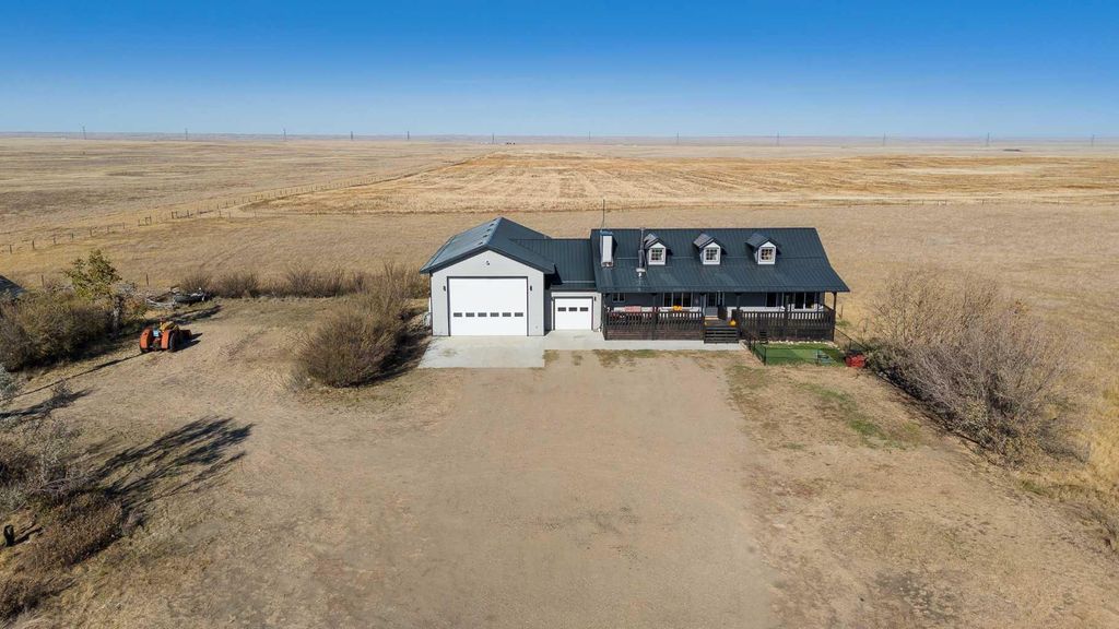 Photo of 7316 Township Road 144, Rural Cypress County, AB T0J 2P2 (MLS # A2265756)