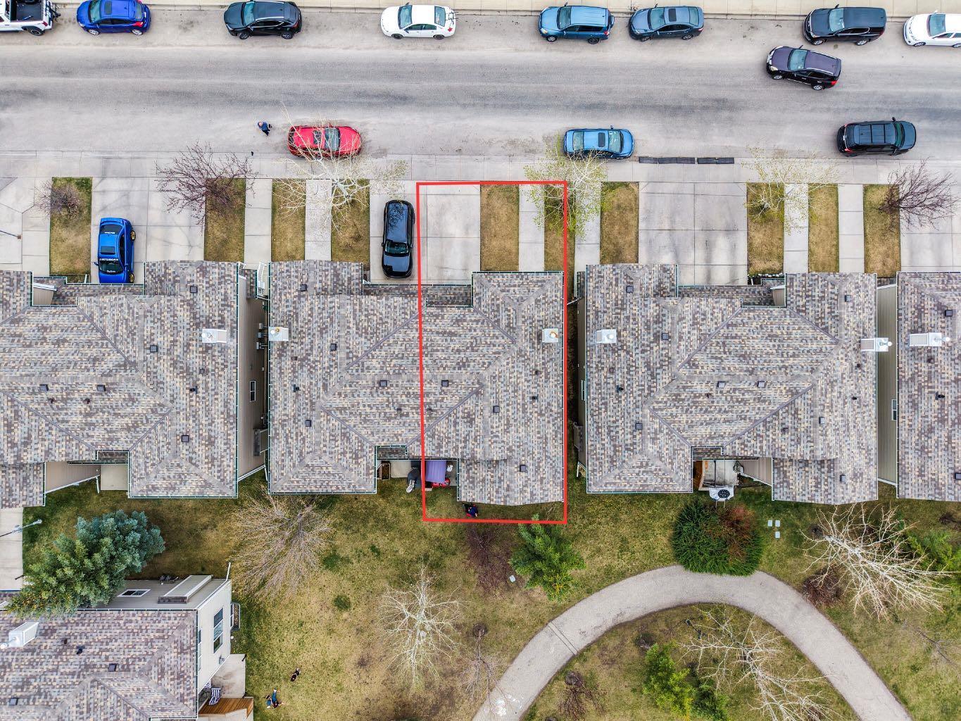 27 Bridleridge View SW