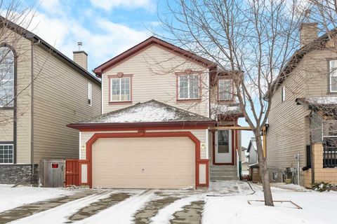 116 Covepark Rise NE Calgary AB T3K 6G2