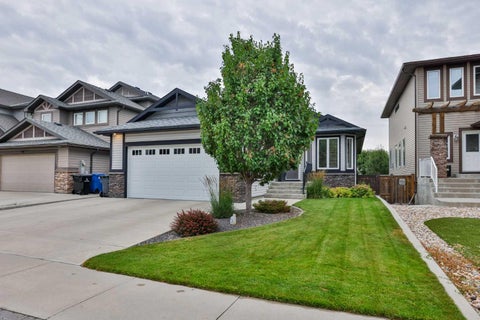 Photo of 1577 Coalbanks Boulevard W, Lethbridge, AB T1J 4H6 (MLS # A2330961)