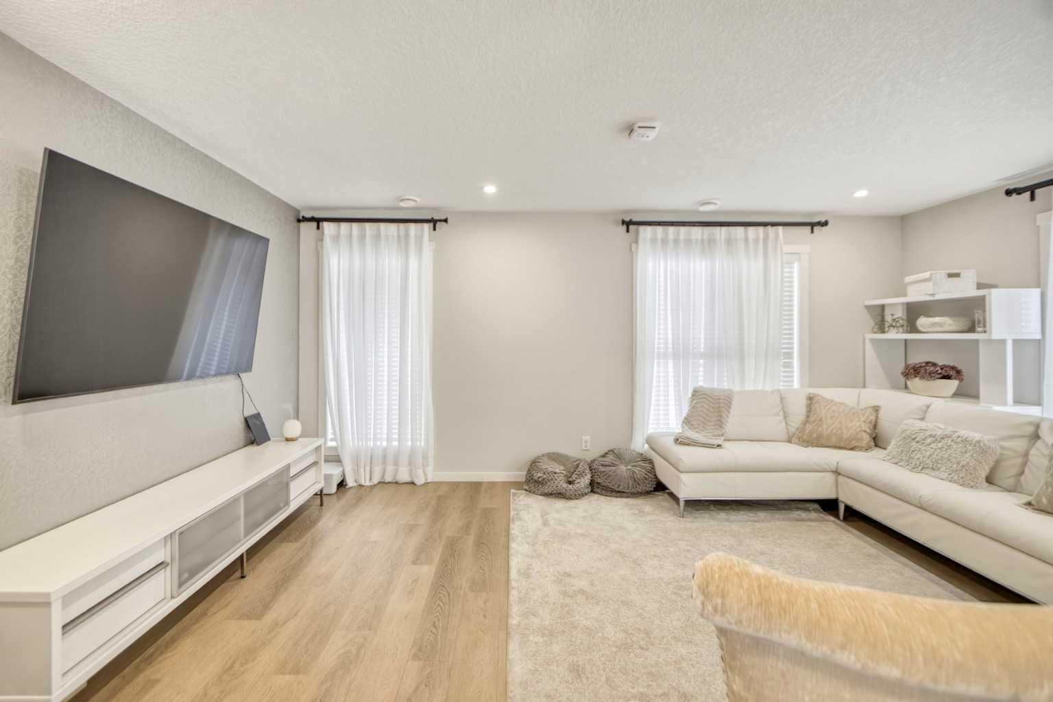 474 Seton Circle SE 408