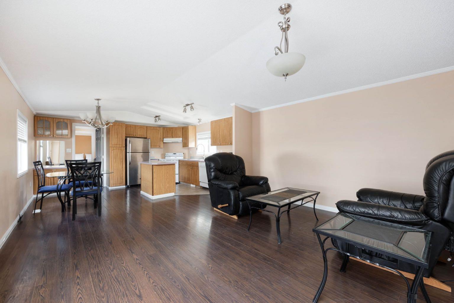 293 Grenfell Crescent