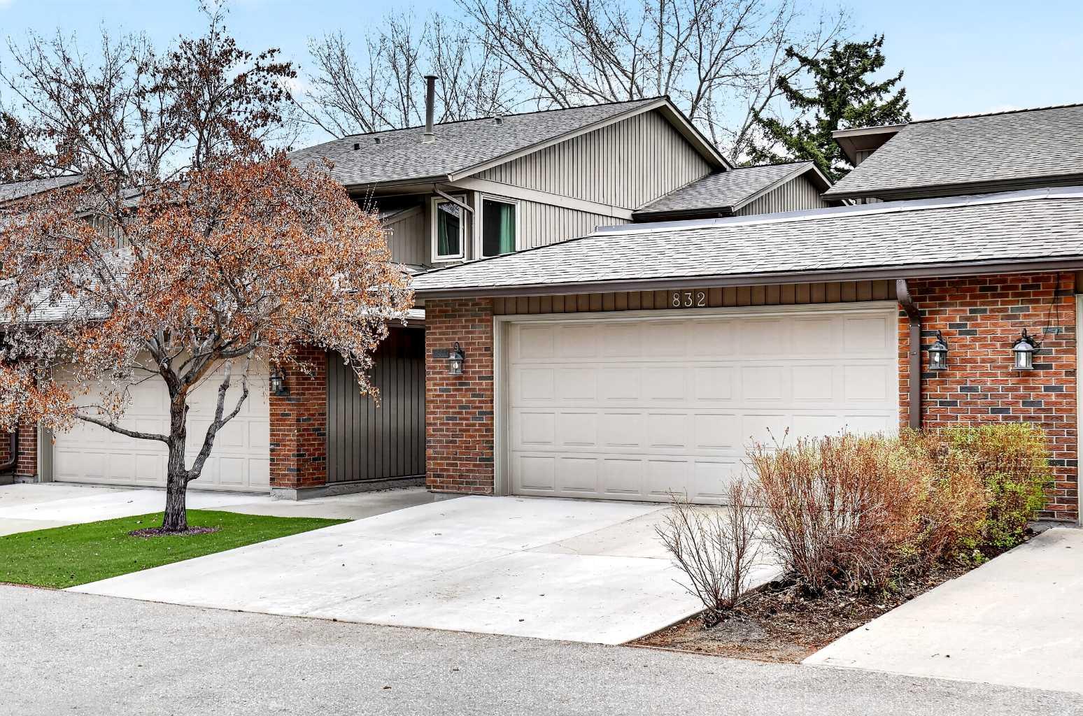 860 Midridge Drive SE 832