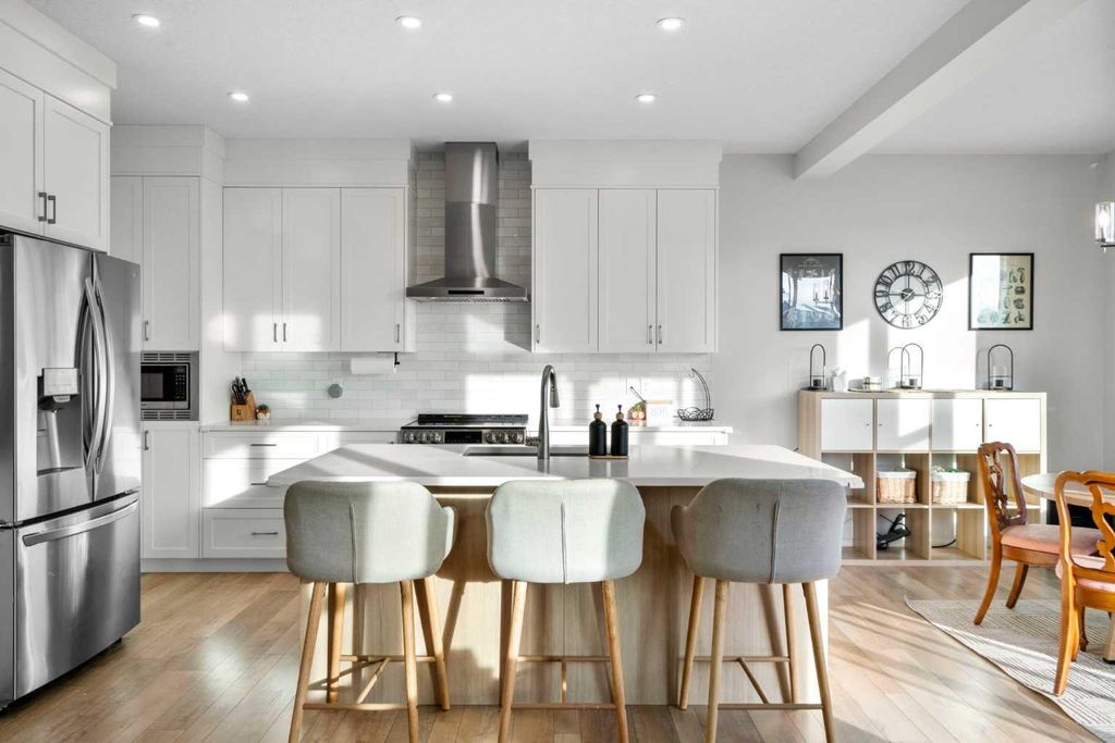 Photo of 35 Cranbrook Mount SE, Calgary, AB T3M 3N5 (MLS # A2286868)