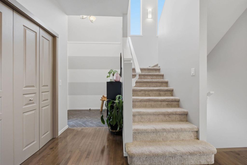 Photo of 112 Evanston View NW, Calgary, AB T3P 1H3 (MLS # A2295444)
