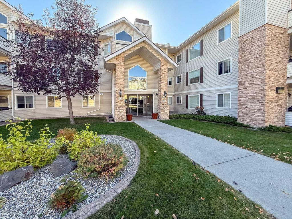 Photo of 7451 Springbank Boulevard SW #2206, Calgary, AB T3H 4K5 (MLS # A2289221)