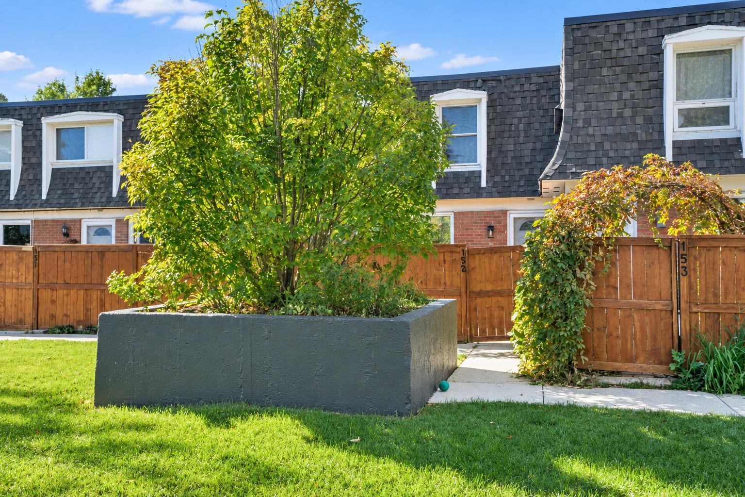 330 Canterbury Drive SW 152