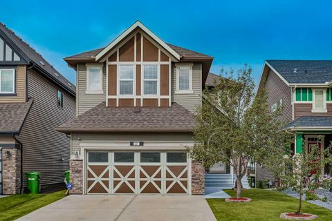 225 Kingsmere Cove SE Airdrie AB T4A 0S1