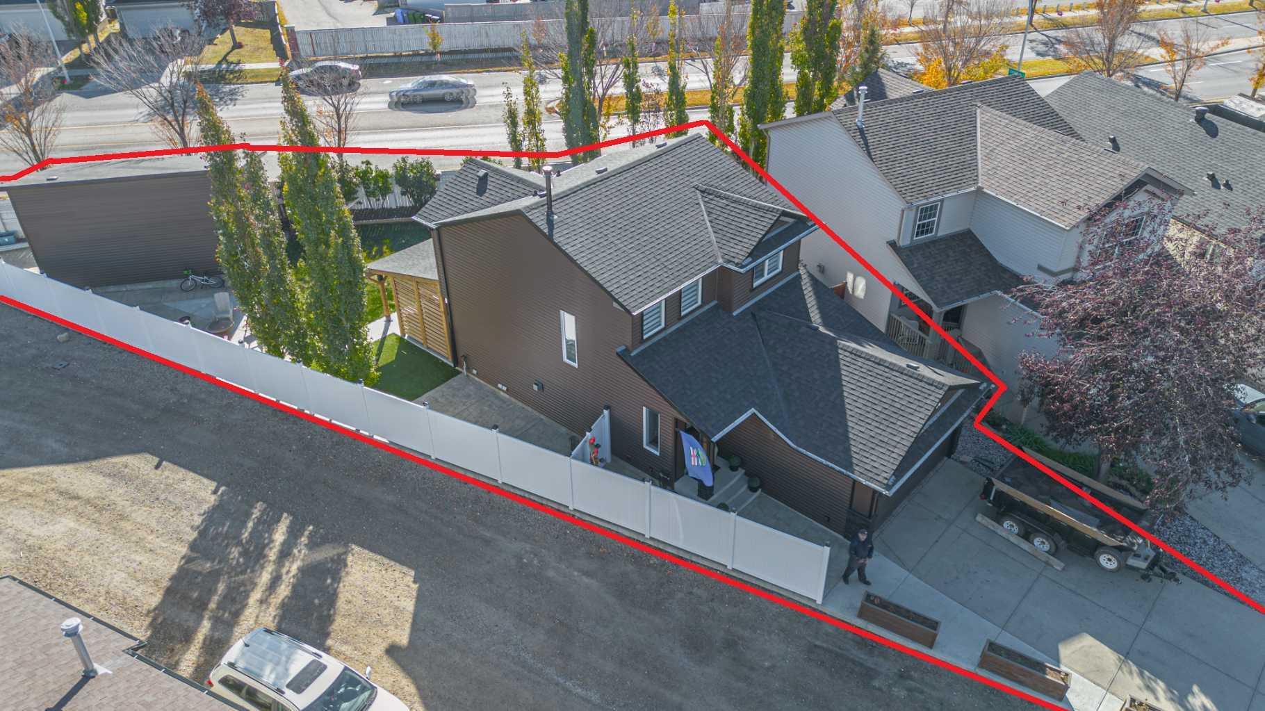 148 Covepark Close NE