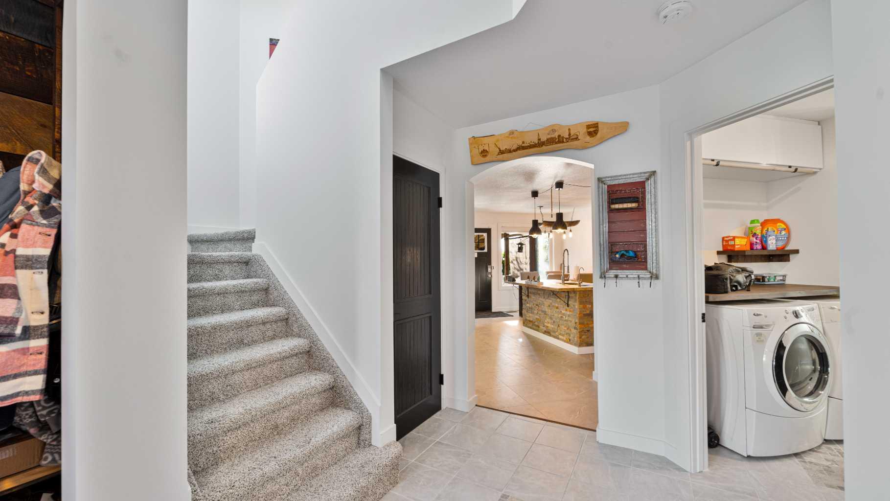 148 Covepark Close NE