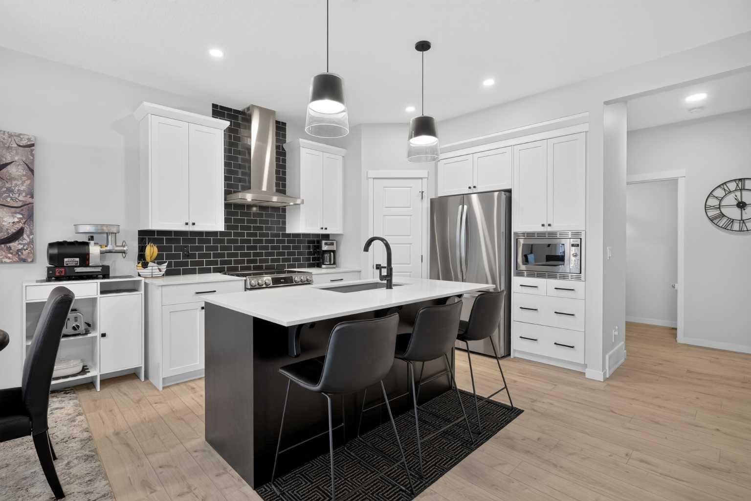 143 Wolf Hollow Manor SE