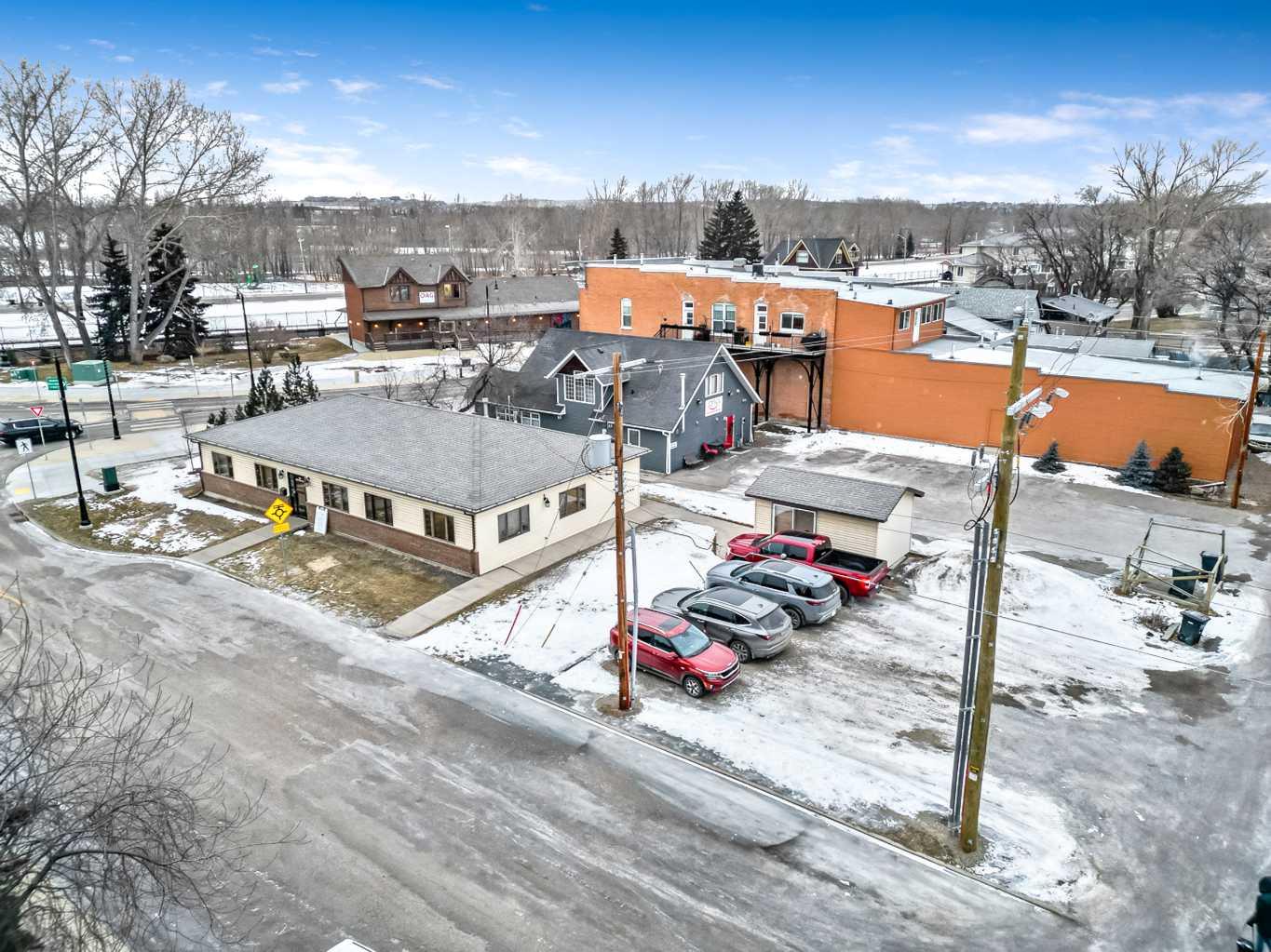 68 North Railway Street