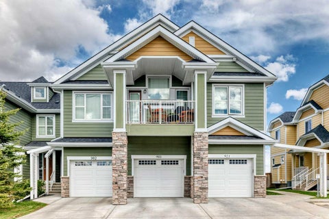 Photo of 2400 Ravenswood View SE #901, Airdrie, AB T4A 0V7 (MLS # A2312538)