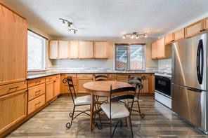 183 Dovely Crescent SE
