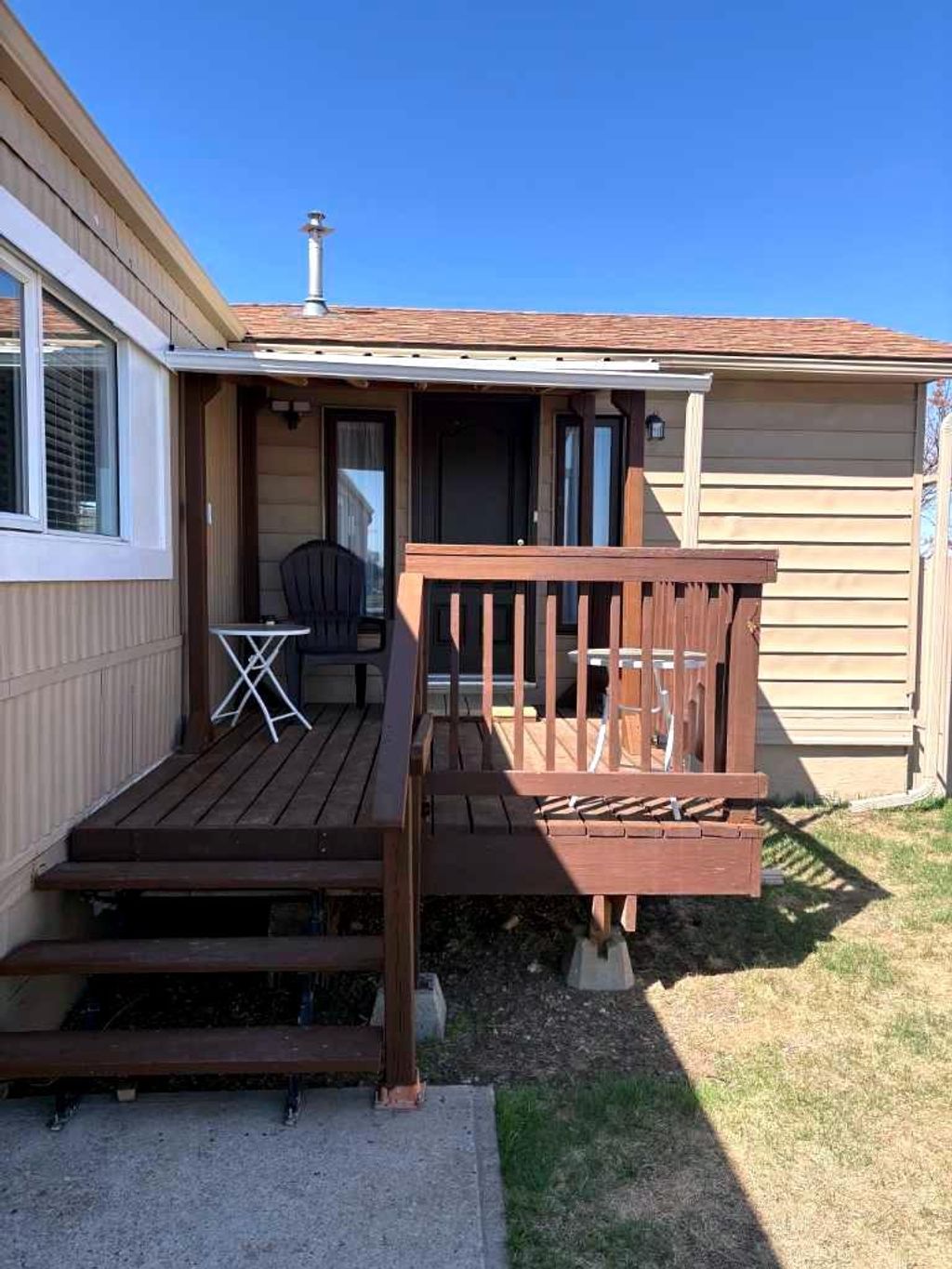 Photo of 6314 48 Street, Taber, AB T1G 1J3 (MLS # A2307041)
