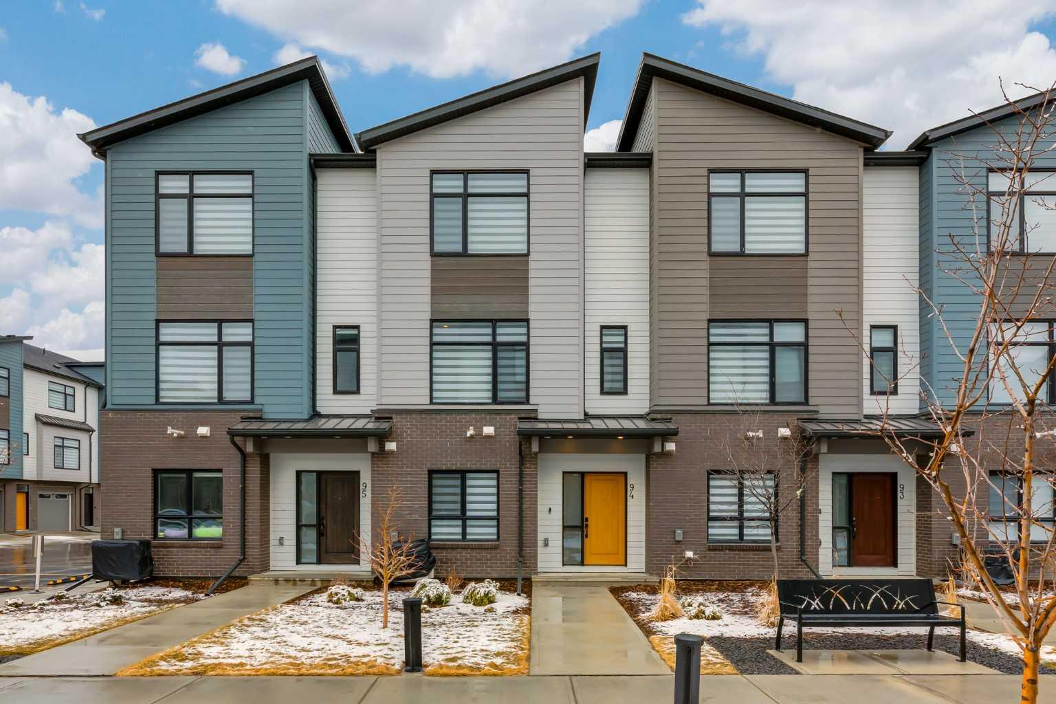 903 Mahogany Boulevard SE 94