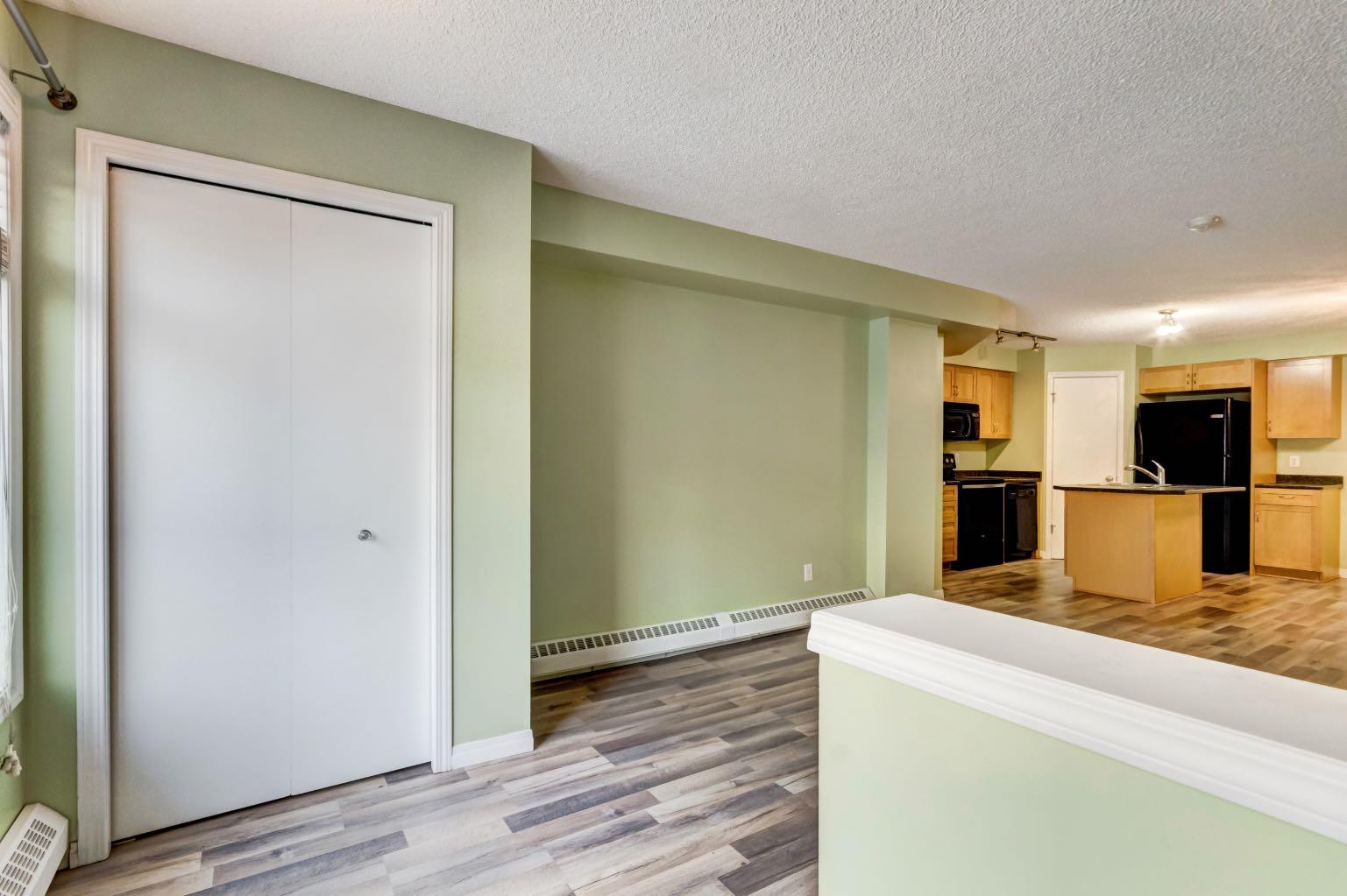 231 McKenzie Towne Lane SE