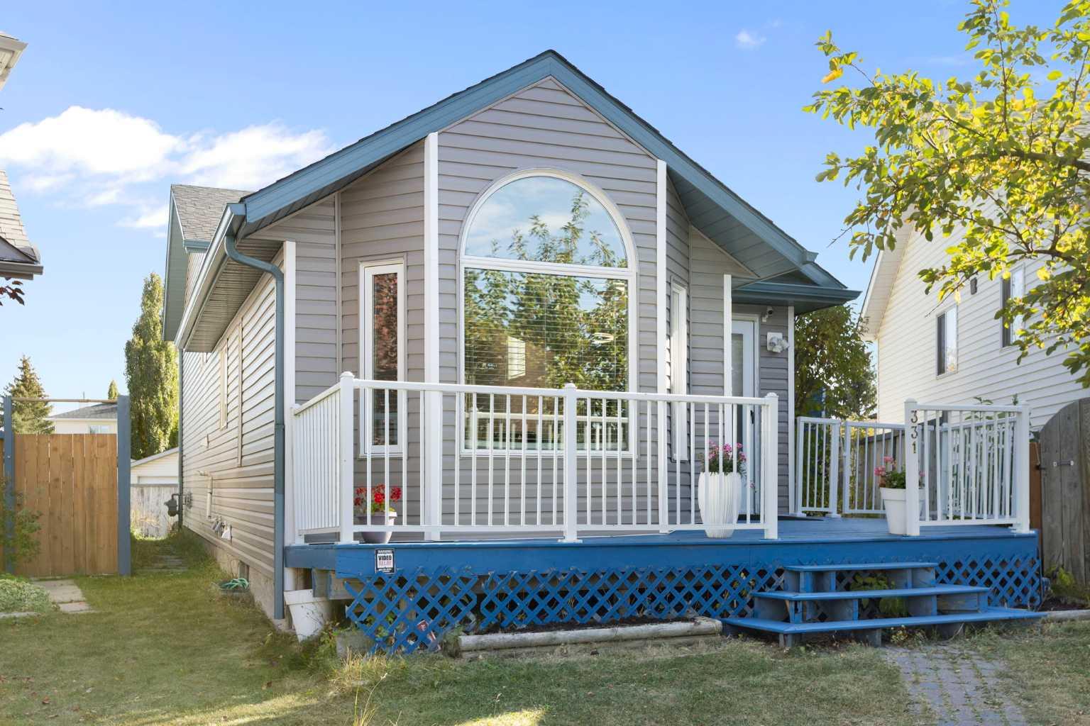 331 Coverdale Court NE