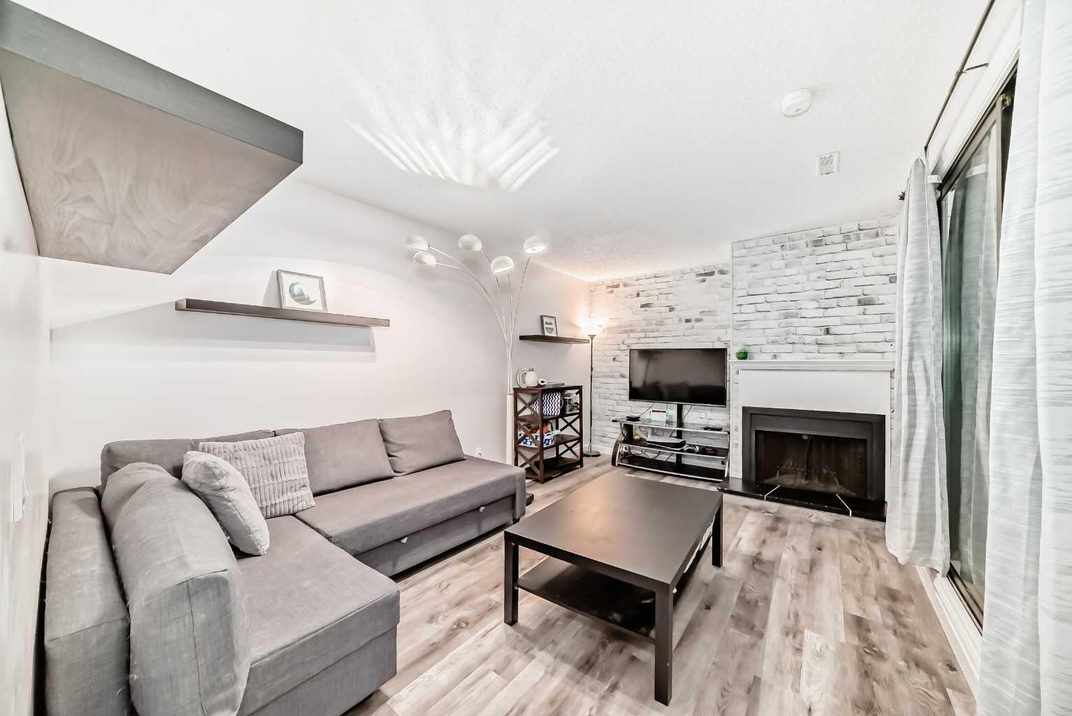 2520 Palliser Drive SW 112